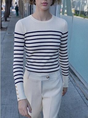 ZARA Striped Crewneck Sweater in Cream and Navy {Medium}